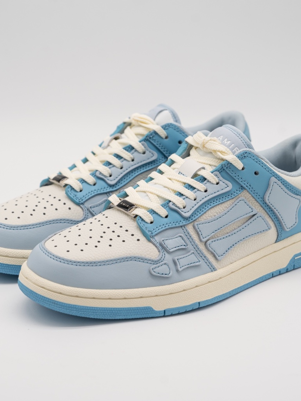 Amiri Skel Top Low Blue Cream White Sneakers Women's size 9 US 39 EU